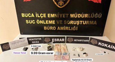 İzmir'de zehir evine operasyon: Çok sayıda uyuşturucu ele geçirildi