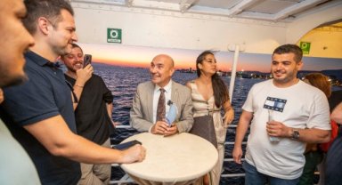 İzmir’in tarihi denizden keşfediliyor: İzmirlilere 8 farklı tur