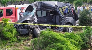 Kırmızı ışık ihlali yapan tır sürücüsü kazaya neden oldu