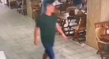 Önce yemek yedi, sonra paraları çaldı