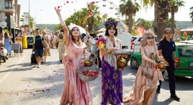 Seferihisar 2557 yıllık şenliğe ev sahipliği yaptı