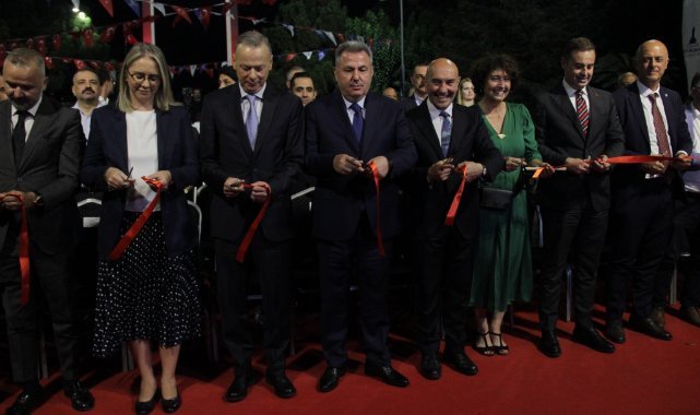 92. İzmir Enternasyonal Fuarı “Gençlik” temasıyla kapılarını açtı