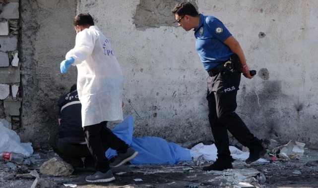 Antalya'da erkek cesedi bulundu