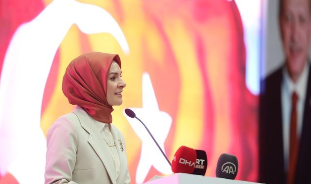 Bakan Göktaş, "Budapeşte Demografi Zirvesi"nde Aileyi Güçlendirmeye Yönelik Türkiye’nin Faaliyetlerini Anlattı
