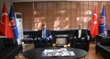 Cumhurbaşkanı Yardımcısı Yılmaz’dan TÜRK-İŞ’e ziyaret