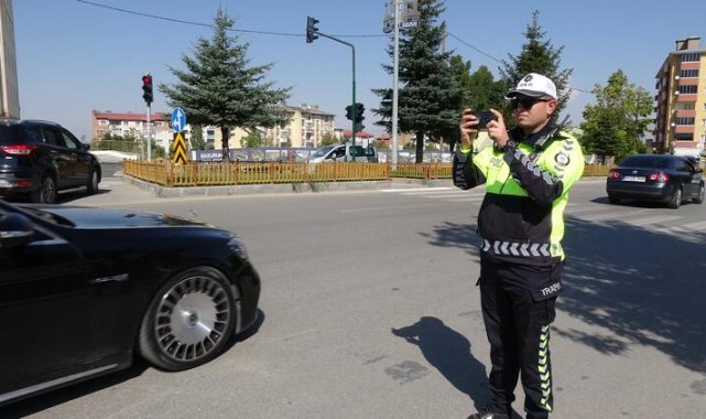 Dronlarla takip edilen sünnet ve düğün konvoylarına bir günde 84 bin lira ceza