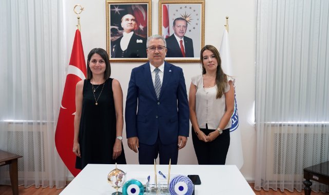 Egeli akademisyenlerden koruyucu giysilerde termal bozunmaya yönelik proje