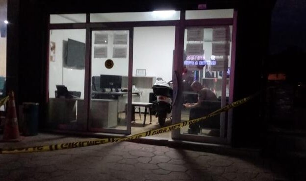 Halk otobüsünde döner bıçaklı 'küfür' kavgası