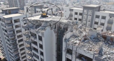 Hatay’da 13 katlı lüks binayı yıkmak için çözümü böyle buldular