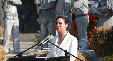 Kurtuluş gününde Filiz Başkan'dan dikkat çeken konuşma