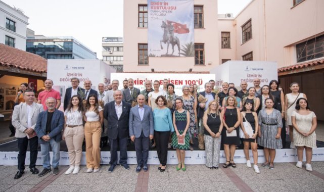 Kurtuluşun 100. yılında İzmir Kitap Serisi tanıtıldı