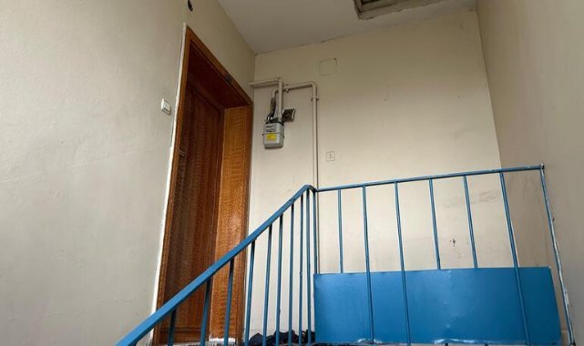 Sevgilisinin cam parçasıyla bacağını kestiği Rus kadın, öldü