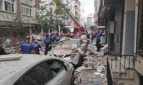 Şirinevlerdeki patlama sonrası sokak savaş alanına döndü