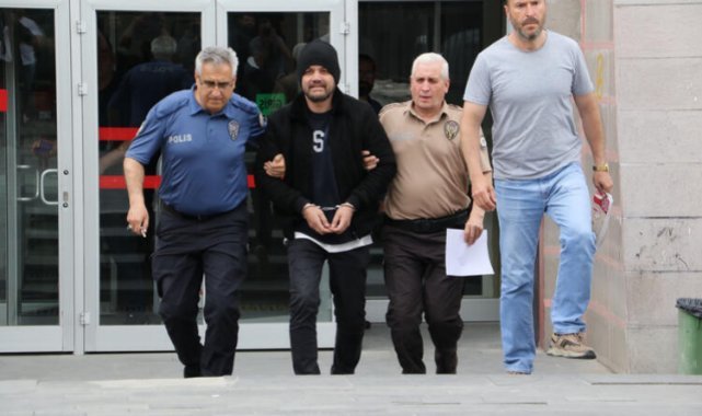Spor eğitmeni eski sevgilisini 15 yerinden bıçaklayan sanığa 25 yıl hapis istemi