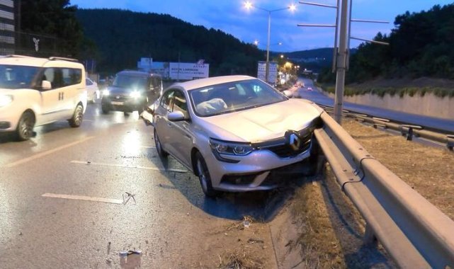 Sürücü yaralı arkadaşını bırakıp kaçtı