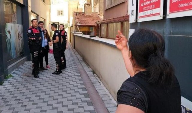 Teyze- yeğenin kavgasına eşleri de dahil oldu