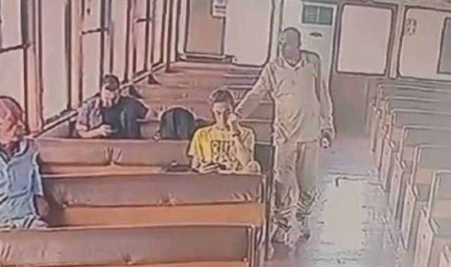Vapurda yolcunun saçının yakılmasıyla ilgili yeni görüntüler ortaya çıktı
