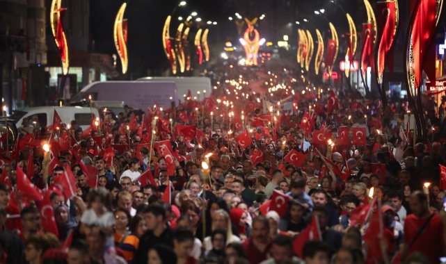 Aliağa Belediyesi’nden Cumhuriyetin 100.Yılına Muhteşem Kutlama