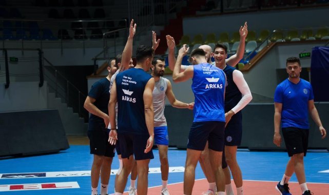 Arkas Spor, sezonu Galatasaray maçıyla açıyor