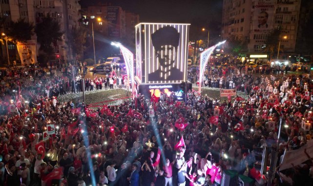 Atatürk Anıtı’na muhteşem açılış