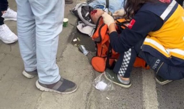 Başakşehir'de kapısı açık giden yolcu minibüsünden düşen bir kişi ağır yaralandı