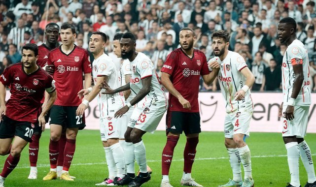 Beşiktaş, 3 puanı 2 golle aldı