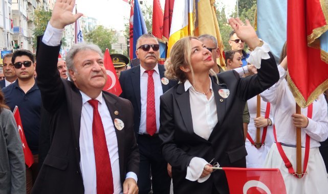 Bornova’da coşkulu 29 Ekim