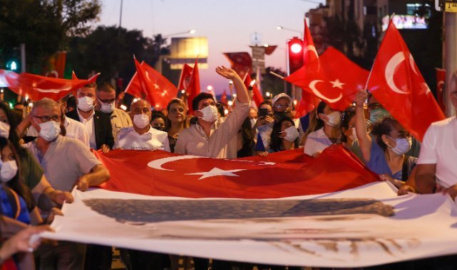 Buca’da 100. yıla yakışır kutlama