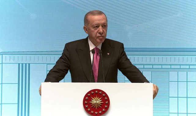 Cumhurbaşkanı Erdoğan: "Prangaların sökülüp atılma zamanı geldi"