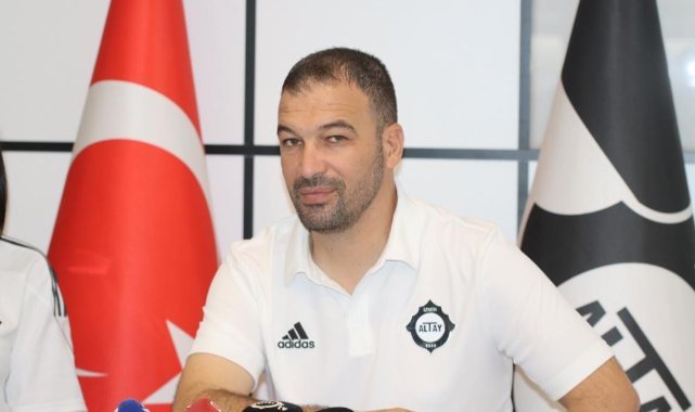 Djilali Bahloul: “İşleri tekrar yoluna sokmak için elimden gelen her şeyi yapacağım”