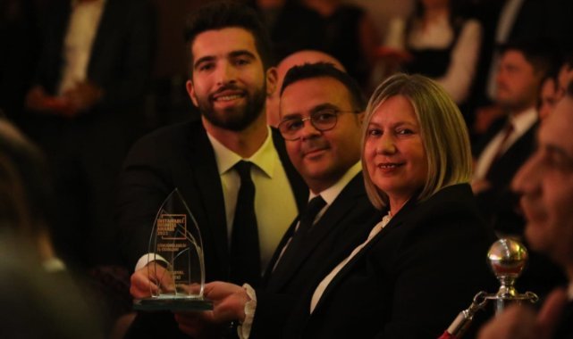 Efes tarlası yaşam köyü'nde sürdürülebilir iş ödülü