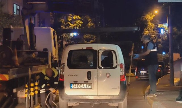 Eyüpsultan'da terk edilen aracın bagajında otomatik silahlar bulundu