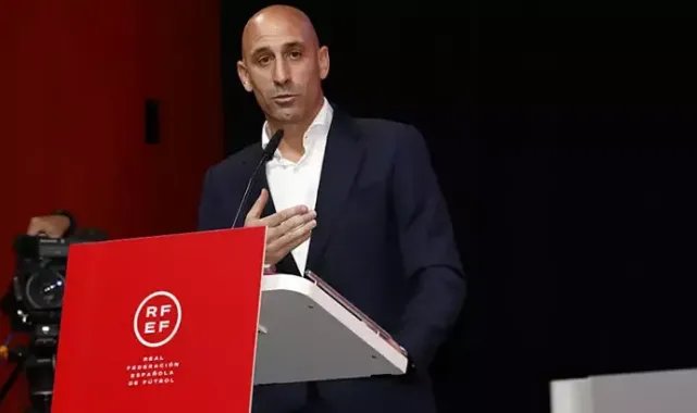 FIFA, Rubiales için karar verdi: Futbol faaliyetlerinden 3 yıl men
