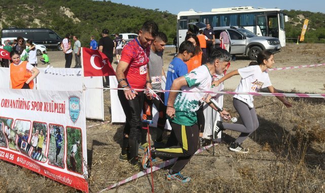 Foça’da Cumhuriyet'in 100. yılı oryantiring etkinliği
