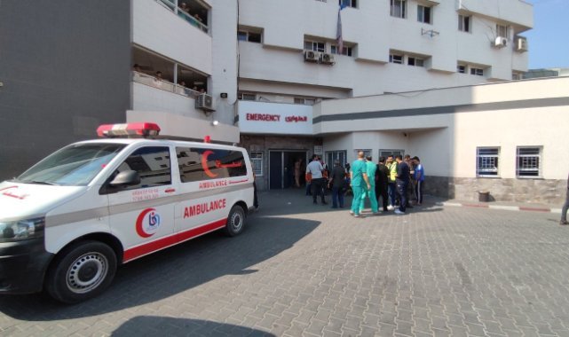 Gazze'deki yaralı siviller Şifa Hastanesi'nde yaşam savaşı veriyor