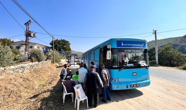 Giyim Otobüsü İzmir yollarında