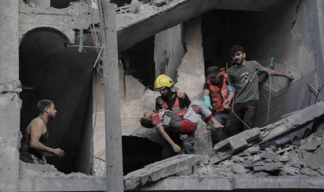 İsrail'in Gazze bombardımanı 13'üncü gününde sürüyor