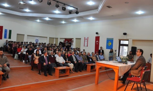 İzmir’de ‘Cumhuriyetin 100. Yılı Etkinlikleri’ konferansı