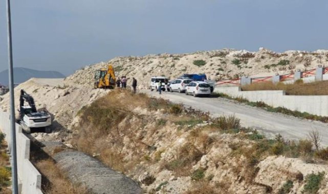 İzmir'de 'kimyasal atık' şüphesi: Bölgede inceleme başlatıldı