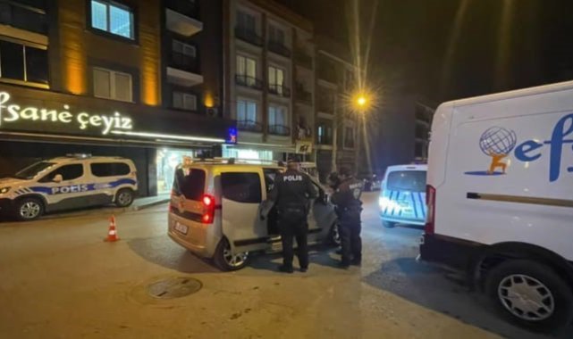İzmir'de polis uygulamalarında 192 aranan şahıs yakalandı