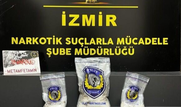 İzmir’de zehir tacirlerine bir darbe daha: 5 tutuklama