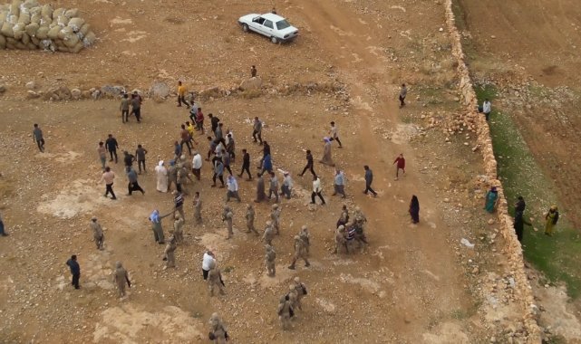 Kaçak trafoyu traktör ile götürüp, tarlaya gömmüş; dronla tespit edildi