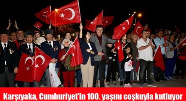 Karşıyaka, Cumhuriyet’in 100. yaşını coşkuyla kutluyor