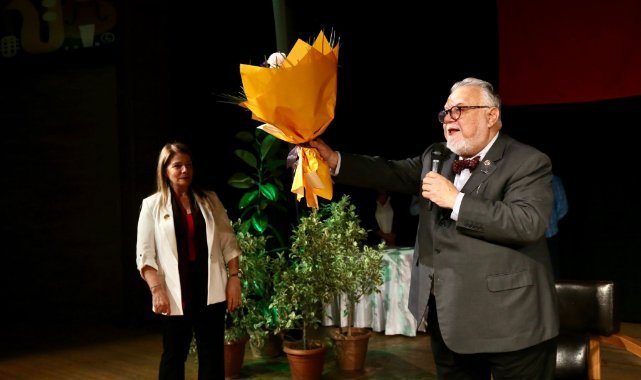 Karşıyaka’dan Prof. Dr. Celal Şengör’e sevgi seli