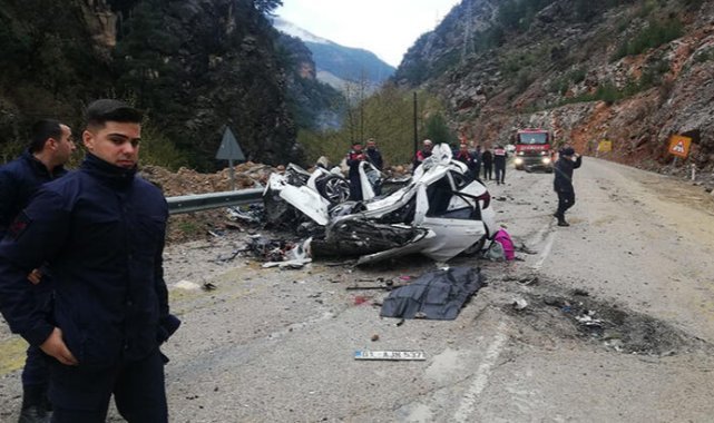 Kaya düşmesiyle 4 öğretmenin ölümünde elektrik dağıtım şirketi ve Karayolları asli kusurlu
