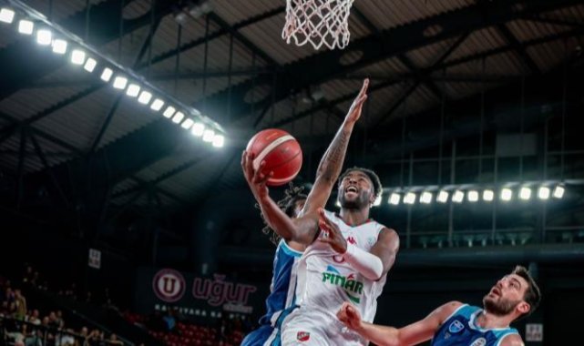 P. Karşıyaka, evinde 2’de 2 yaptı