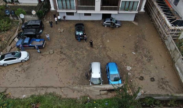 Trabzon’un Sürmene ilçesinde sular çekildi, hasarın boyutu ortaya çıktı