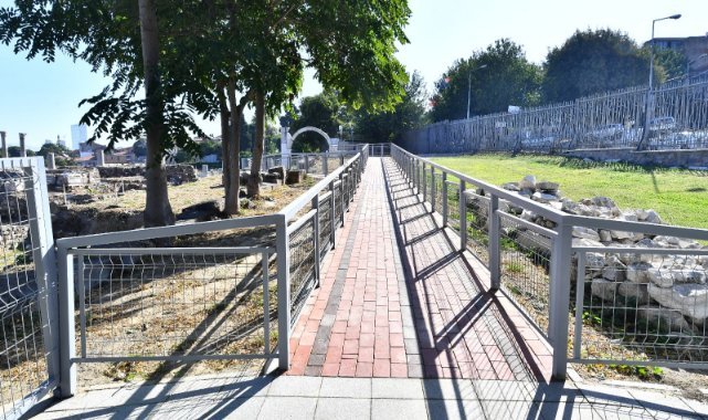 Turistler, Agora Ören Yeri’ndeki tarihe yakından tanıklık edecek
