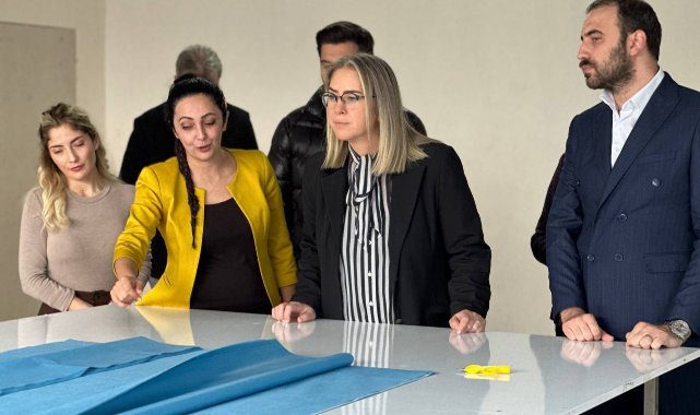 AK Partili Çankırı mağduriyeti geride bırakan üretken kadınlara ziyaret