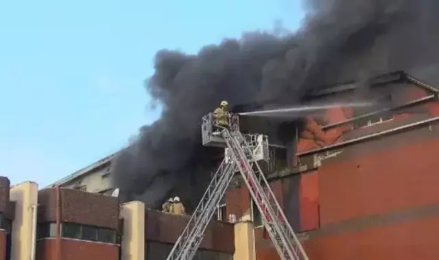 Başakşehir'de sanayi sitesinde yangın